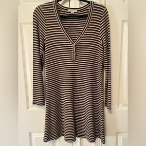 American Eagle Outfitters Striped Button V-Neck Top